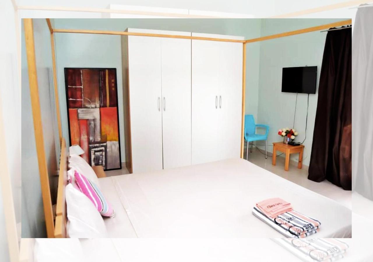 Chez Ouly * Dakar