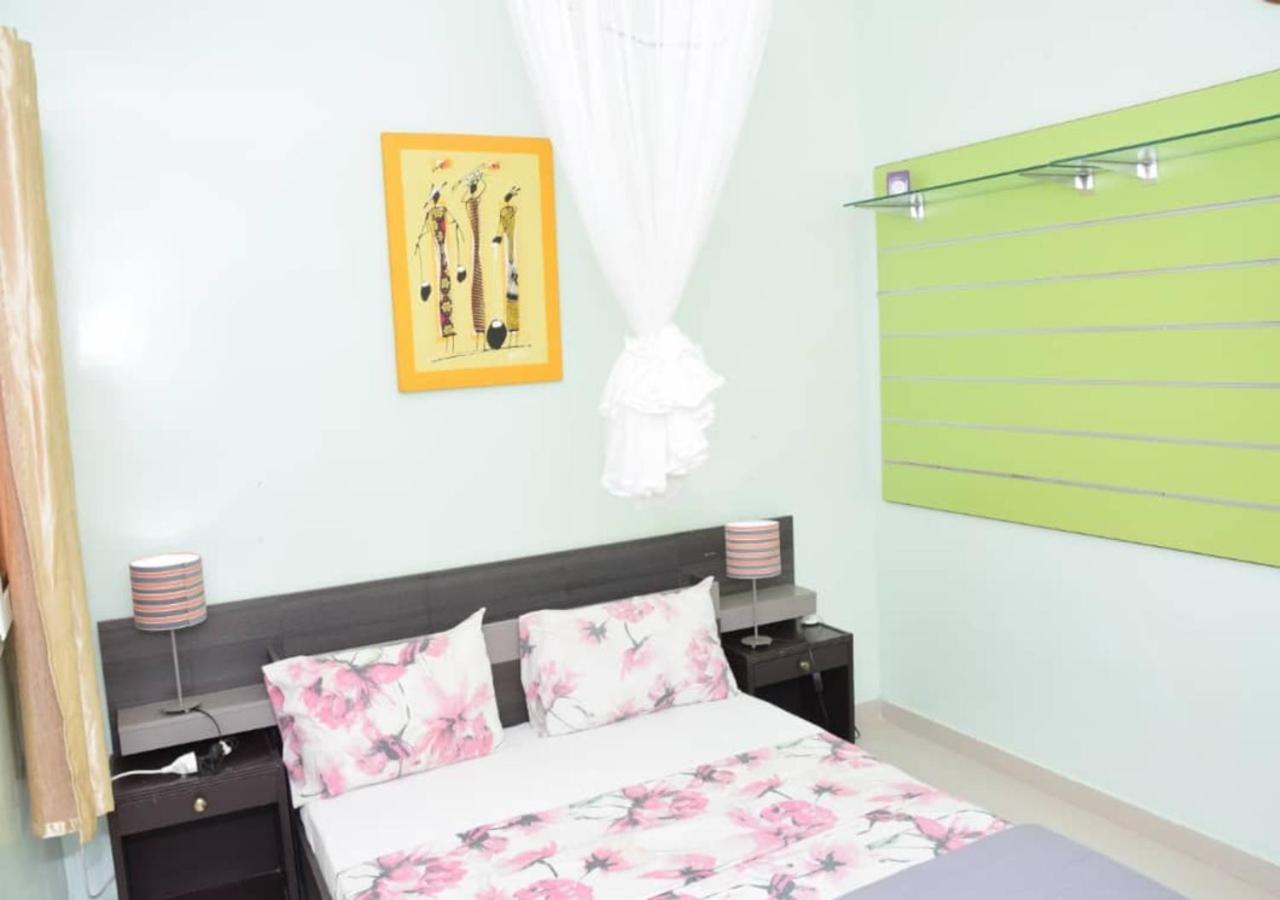 Homestay Chez Ouly *